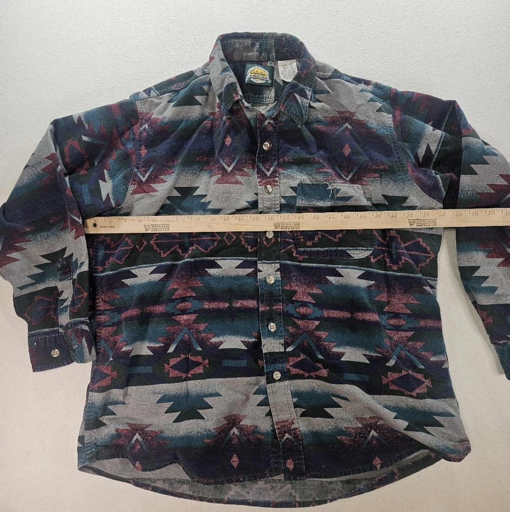 Vintage Cabela’s USA Southwest Aztec Shirt XL Button Up - Picture 4 of 6